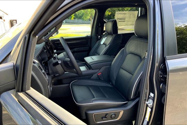 2026 RAM 1500 - Image 9