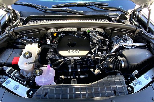 2026 JEEP GRAND CHEROKEE - Image 11