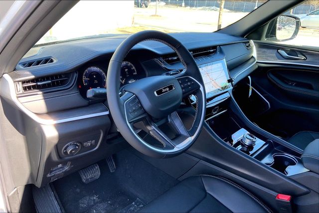 2026 JEEP GRAND CHEROKEE L - Image 8