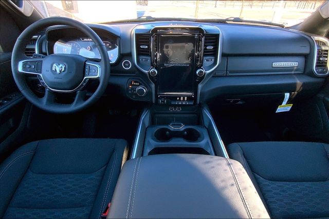 2026 RAM 1500 - Image 5