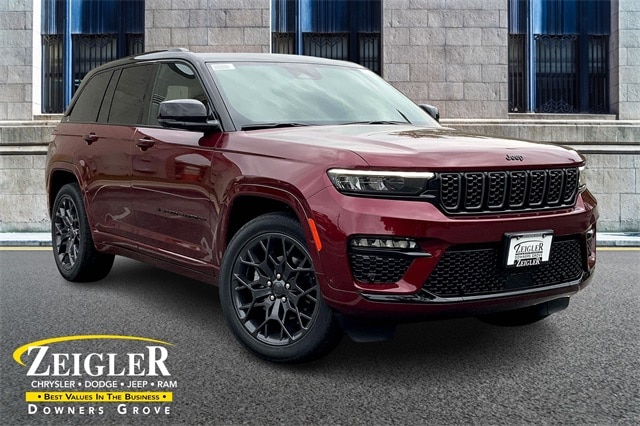 2025 Jeep Grand Cherokee Summit Reserve's photo