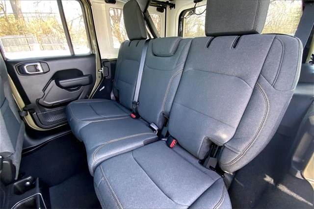 2026 JEEP WRANGLER - Image 10