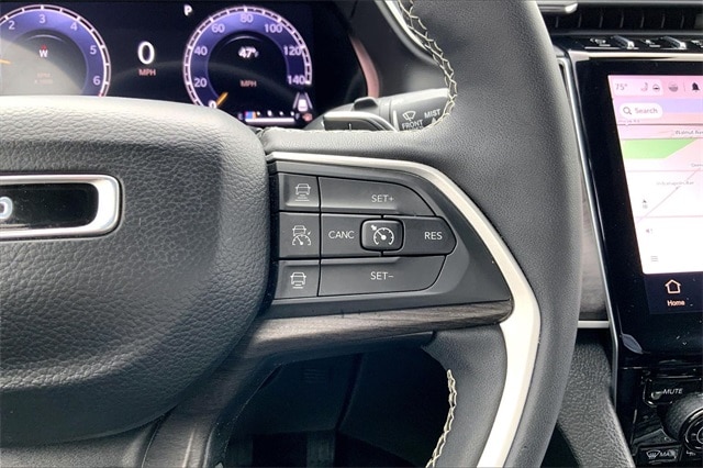 2023 JEEP GRAND CHEROKEE L - Image 19