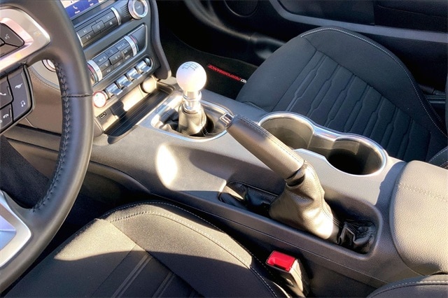 2021 FORD MUSTANG - Image 15