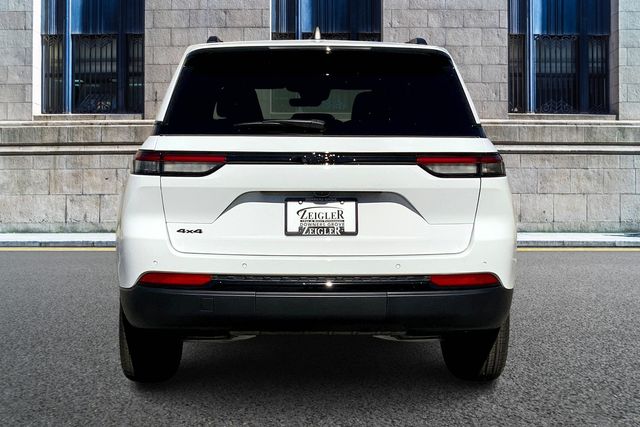 2025 JEEP GRAND CHEROKEE - Image 4