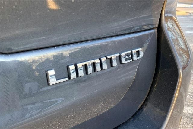 2023 JEEP GRAND CHEROKEE L - Image 8