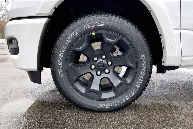 2026 RAM 1500 - Image 12