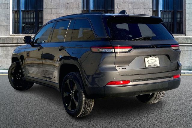 2026 JEEP GRAND CHEROKEE - Image 3