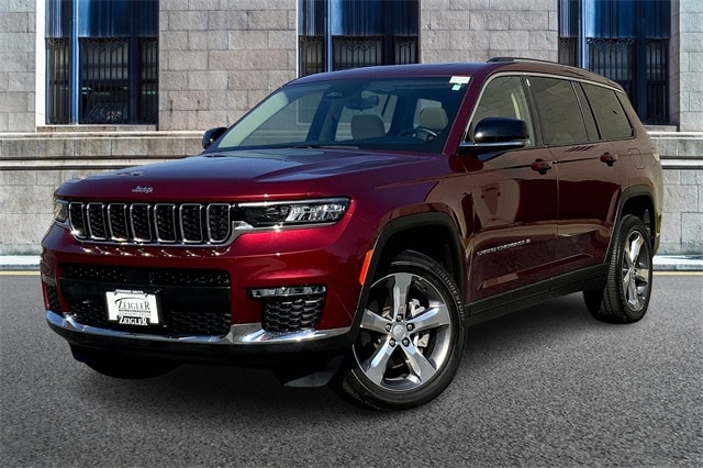 Used 2022 Jeep Grand Cherokee L Limited with VIN 1C4RJKBG5N8525414 for sale in Downers Grove, IL
