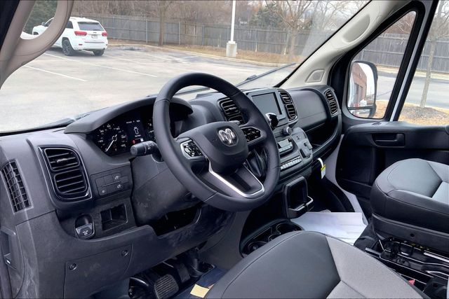 2026 RAM PROMASTER 1500 - Image 8