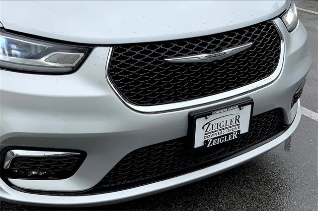2023 CHRYSLER PACIFICA - Image 29