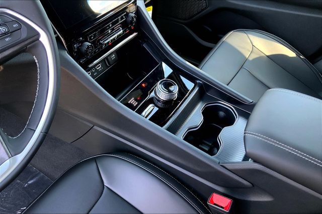 2025 JEEP GRAND CHEROKEE - Image 7