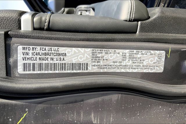 2026 JEEP GRAND CHEROKEE - Image 13