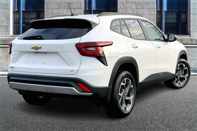 2024 CHEVROLET TRAX - Image 12