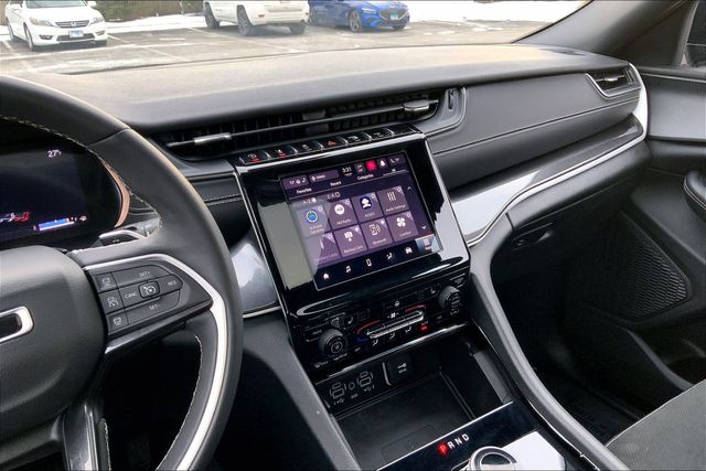 2023 JEEP GRAND CHEROKEE - Image 6