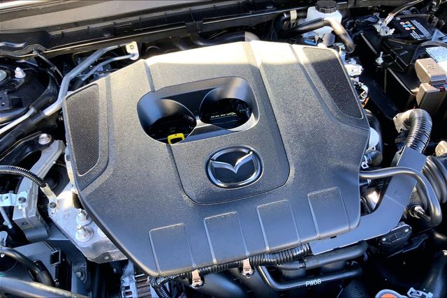 2025 MAZDA CX-30 - Image 31