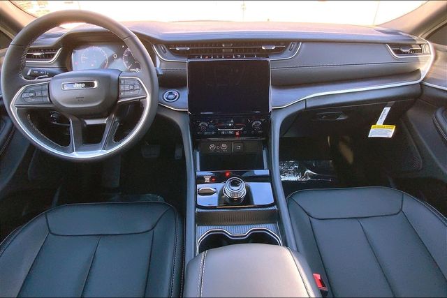 2025 JEEP GRAND CHEROKEE - Image 5