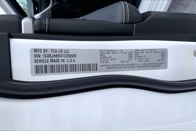 2026 JEEP GRAND CHEROKEE - Image 13