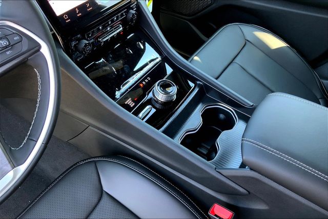 2025 JEEP GRAND CHEROKEE - Image 7