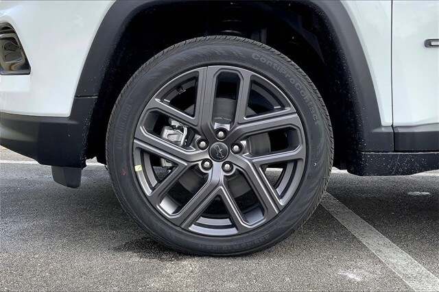 2026 JEEP COMPASS - Image 12