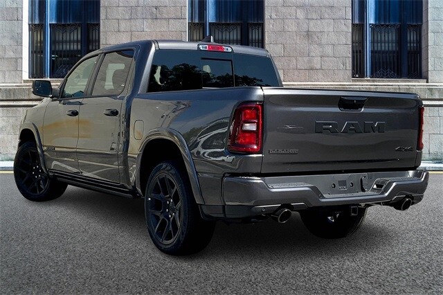 2026 Ram 1500 Laramie photo 2