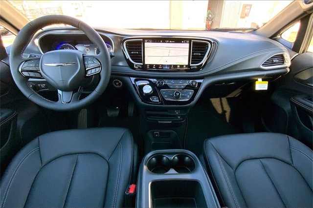 2026 CHRYSLER PACIFICA - Image 5