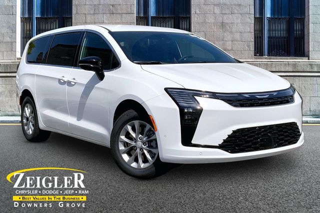 2027 Chrysler Pacifica Select AWD's photo