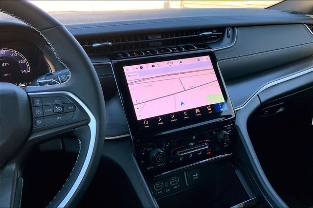 2025 JEEP GRAND CHEROKEE - Image 6