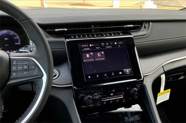 2025 JEEP GRAND CHEROKEE - Image 6