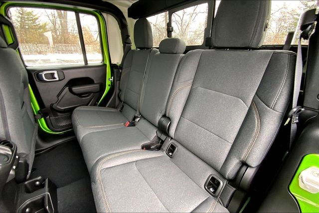 2026 JEEP GLADIATOR - Image 10