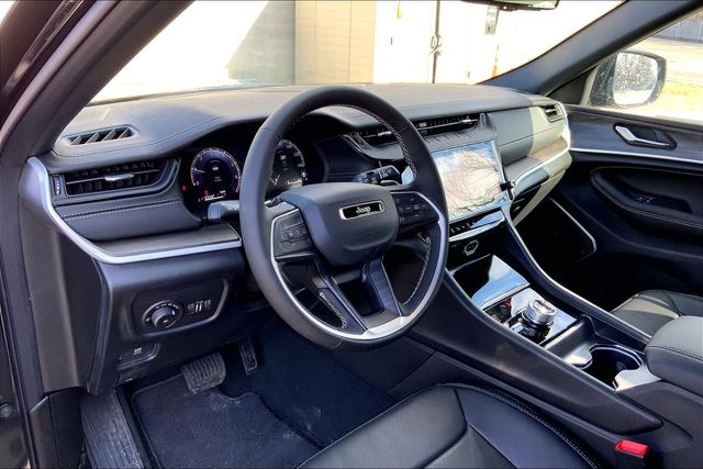 2026 JEEP GRAND CHEROKEE - Image 8