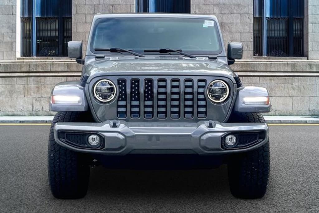 Used 2022 Jeep Wrangler Unlimited Sahara SUV