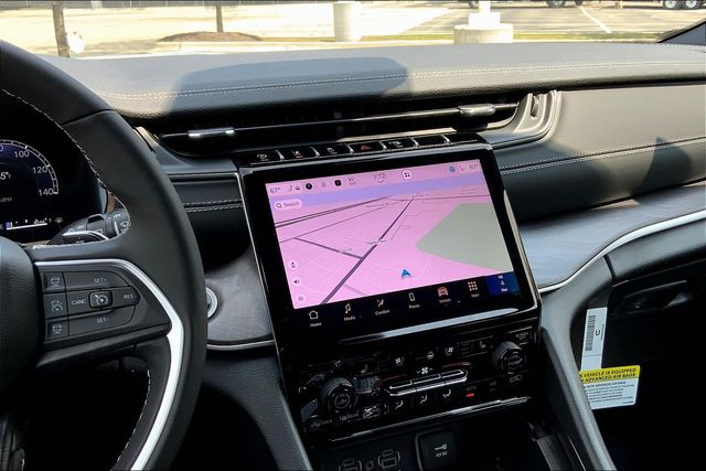 2025 JEEP GRAND CHEROKEE - Image 6