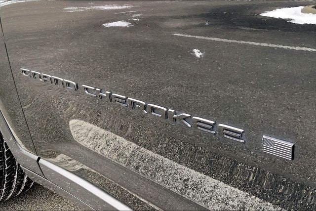 2022 JEEP GRAND CHEROKEE - Image 29
