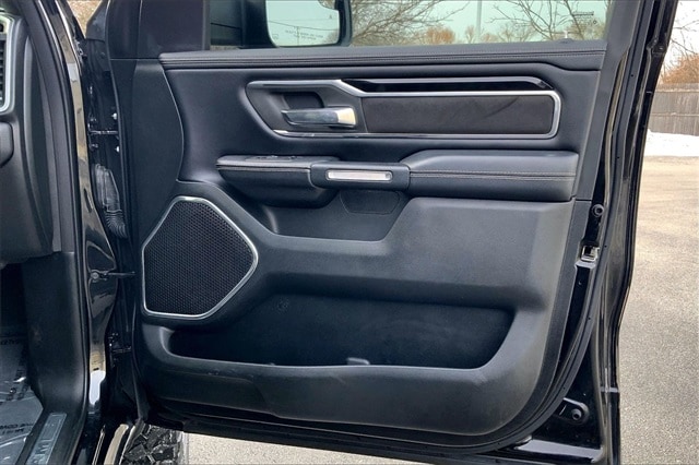 2021 RAM 1500 - Image 22