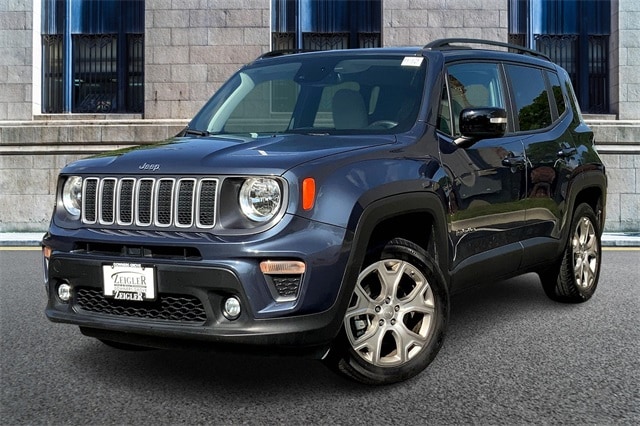 Used 2022 Jeep Renegade Limited with VIN ZACNJDD18NPN66015 for sale in Downers Grove, IL