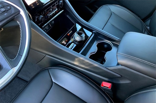 2025 JEEP GRAND CHEROKEE - Image 7