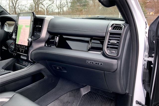 2025 RAM 1500 - Image 16