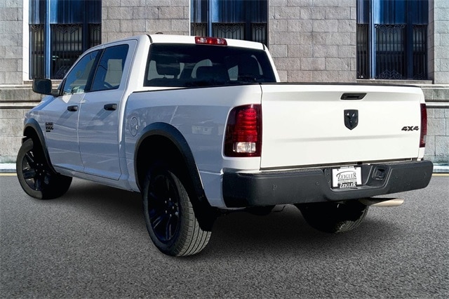 2024 RAM 1500 - Image 9