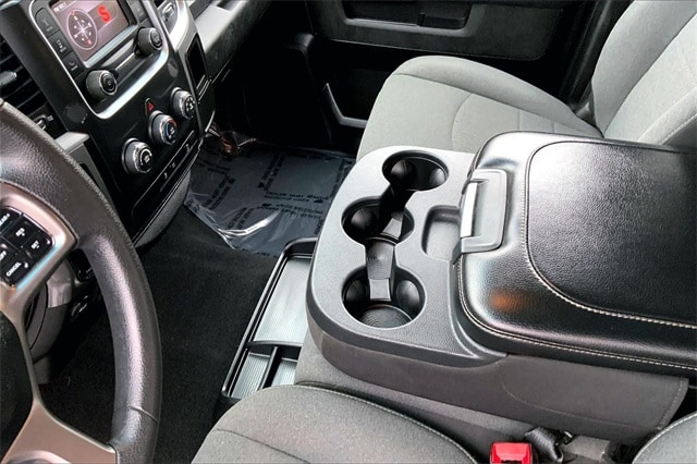 2024 RAM 1500 - Image 16