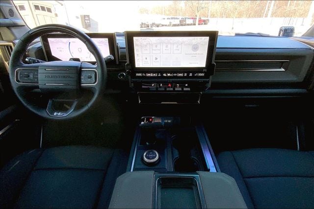 2025 GMC HUMMER EV PICKUP - Image 14