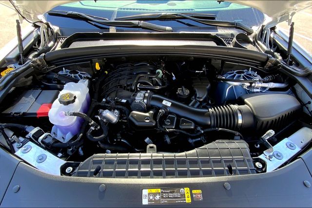 2025 JEEP GRAND CHEROKEE - Image 11