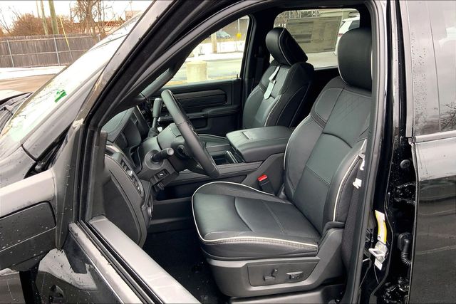 2026 RAM 3500 - Image 9