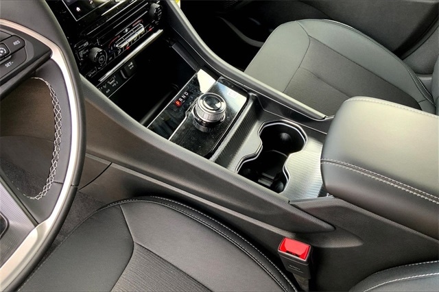 2025 JEEP GRAND CHEROKEE - Image 7