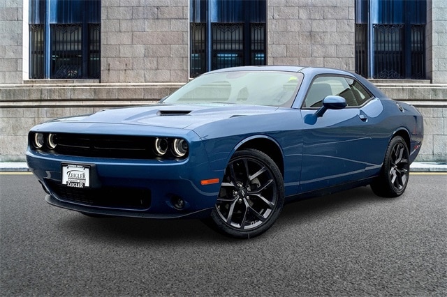 Used 2021 Dodge Challenger SXT with VIN 2C3CDZAG9MH615511 for sale in Downers Grove, IL