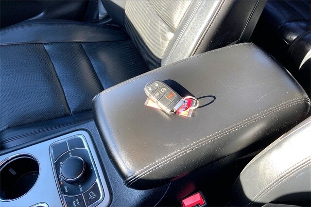 2019 JEEP GRAND CHEROKEE - Image 13