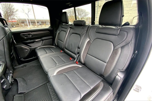 2025 RAM 1500 - Image 26