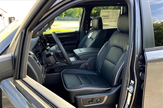 2026 RAM 1500 - Image 9