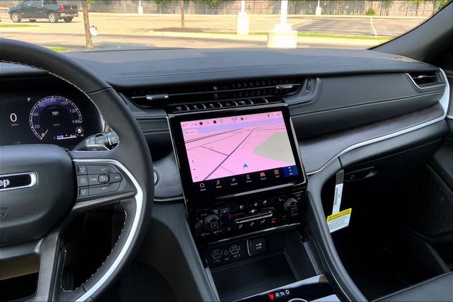 2025 JEEP GRAND CHEROKEE - Image 6