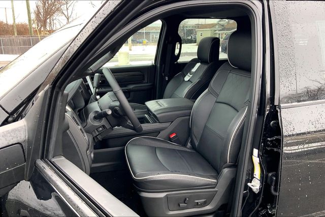 2026 RAM 3500 - Image 9